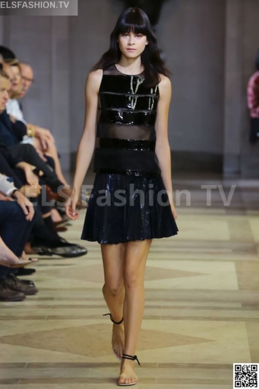 Carolina Herrera SS 2016 NYFW access to view full gallery. #CarolinaHerrera #nyfw15 Carolina Herrera SS 2016 NYFW access to view full gallery. #CarolinaHerrera #nyfw15