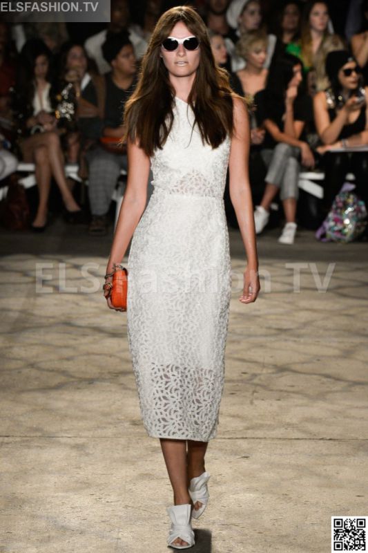Christian Siriano SS 2016 NYFW access to view full gallery. #ChristianSiriano #nyfw15