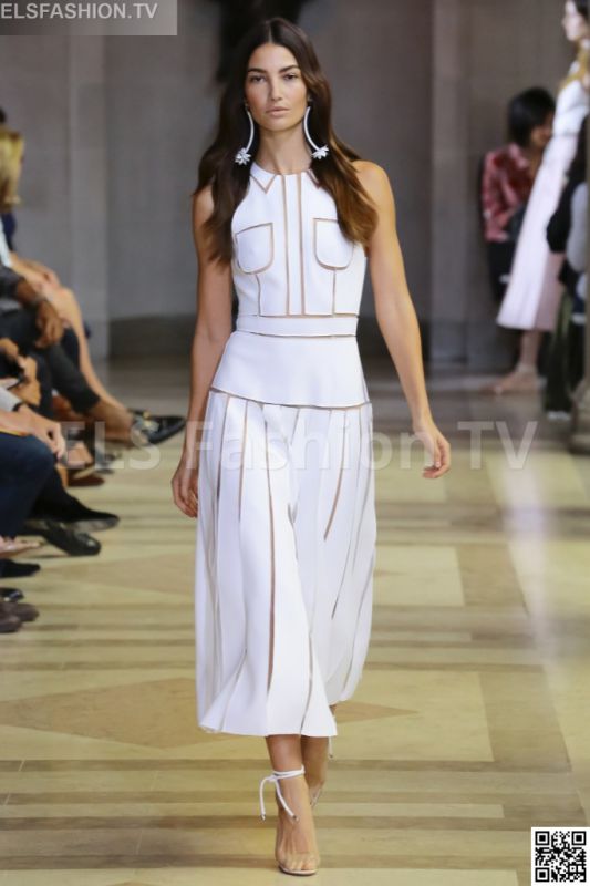 Carolina Herrera SS 2016 NYFW access to view full gallery. #CarolinaHerrera #nyfw15 Carolina Herrera SS 2016 NYFW access to view full gallery. #CarolinaHerrera #nyfw15
