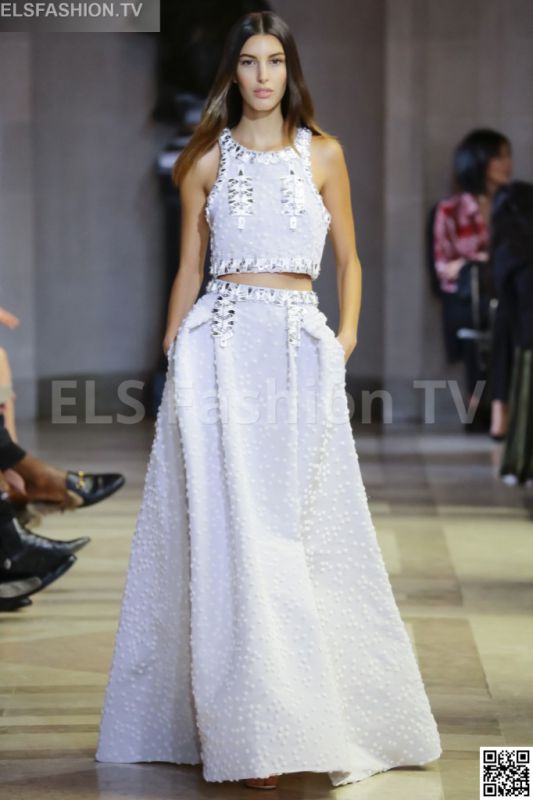 Carolina Herrera SS 2016 NYFW access to view full gallery. #CarolinaHerrera #nyfw15 Carolina Herrera SS 2016 NYFW access to view full gallery. #CarolinaHerrera #nyfw15