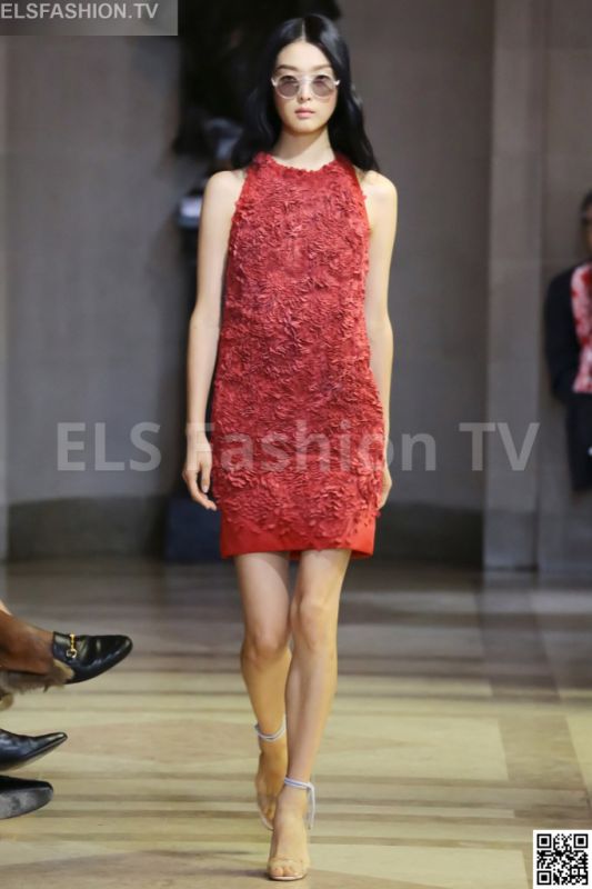 Carolina Herrera SS 2016 NYFW access to view full gallery. #CarolinaHerrera #nyfw15 Carolina Herrera SS 2016 NYFW access to view full gallery. #CarolinaHerrera #nyfw15