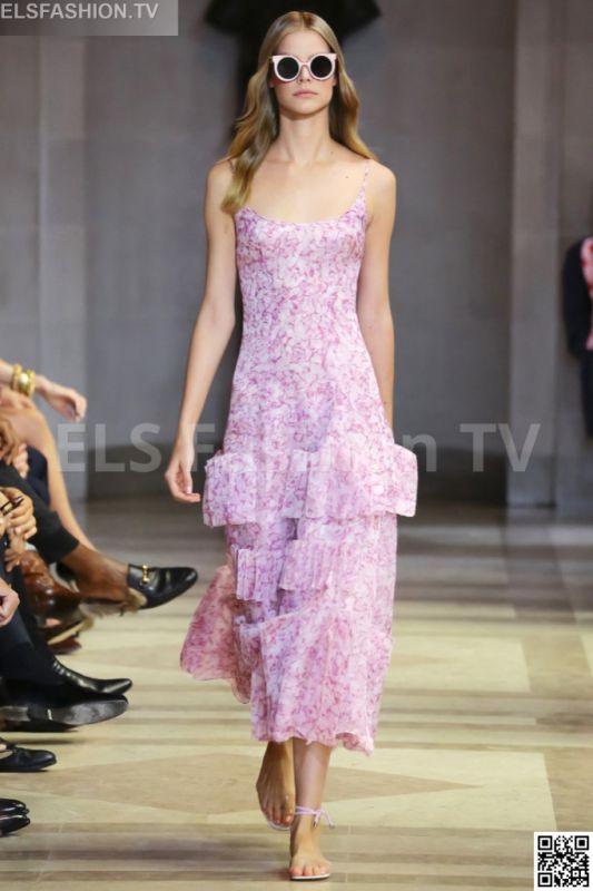 Carolina Herrera SS 2016 NYFW access to view full gallery. #CarolinaHerrera #nyfw15 Carolina Herrera SS 2016 NYFW access to view full gallery. #CarolinaHerrera #nyfw15