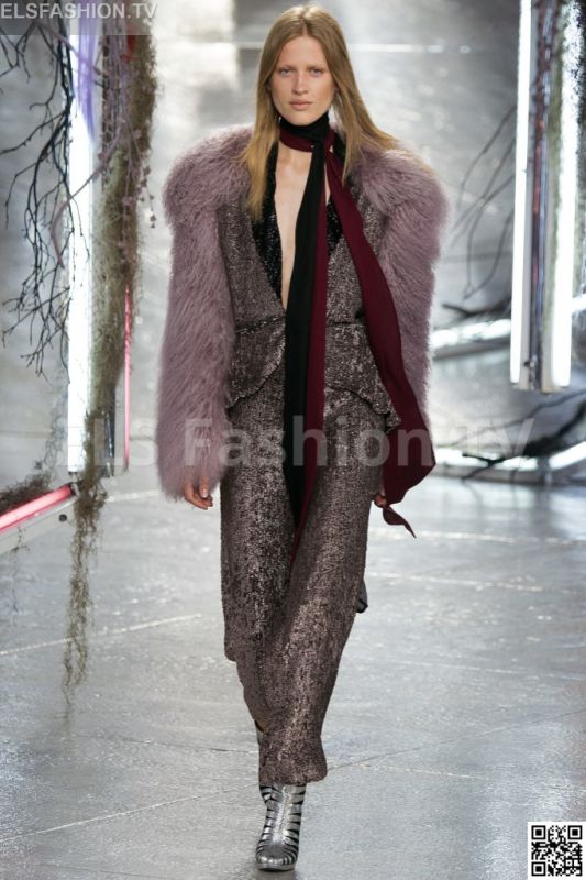 Rodarte SS 2016 NYFW access to view full gallery. #Rodarte #nyfw15