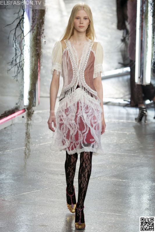 Rodarte SS 2016 NYFW access to view full gallery. #Rodarte #nyfw15