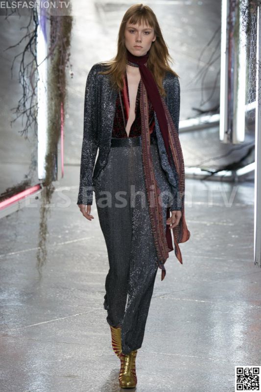 Rodarte SS 2016 NYFW access to view full gallery. #Rodarte #nyfw15