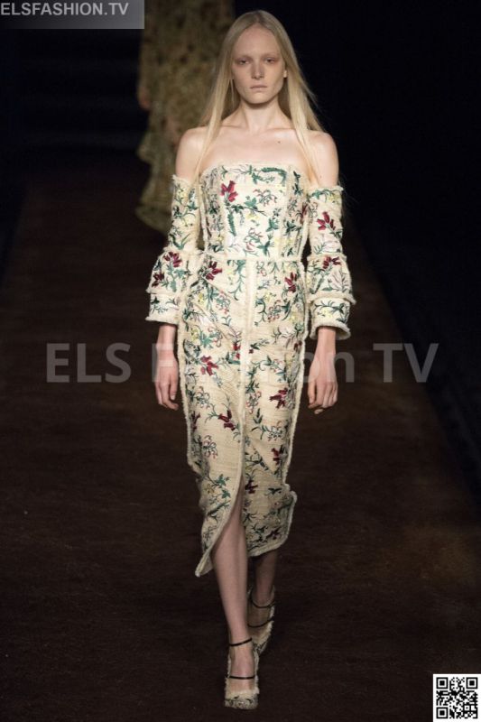 Erdem SS 2016 LFW access to view full gallery. #Erdem #LFW15