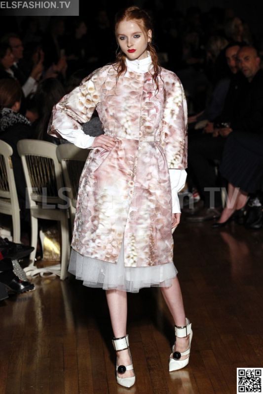 Giles SS 2016 LFW access to view full gallery. #Giles #LFW15