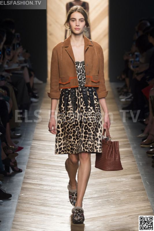 Bottega Veneta SS 2016 MFW access to view full gallery. #Bottegaveneta #MFW15