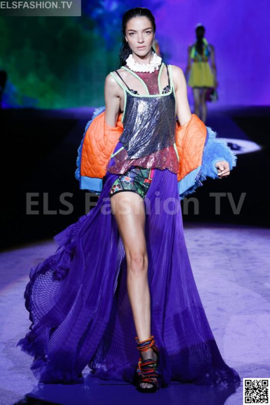 Dsquared2 SS 2016 MFW access to view full gallery. #Dsquared2 #MFW15