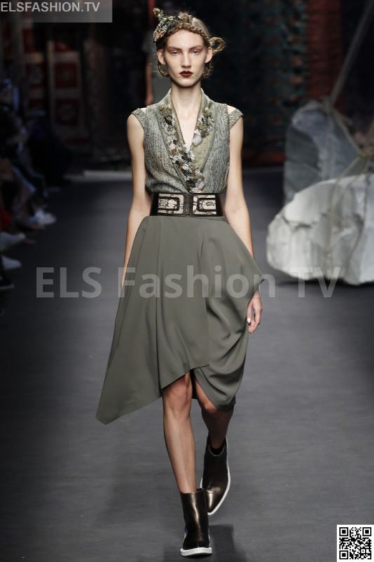 Antonio Marras SS 2016 MFW access to view full gallery. #Antoniomarras #MFW15