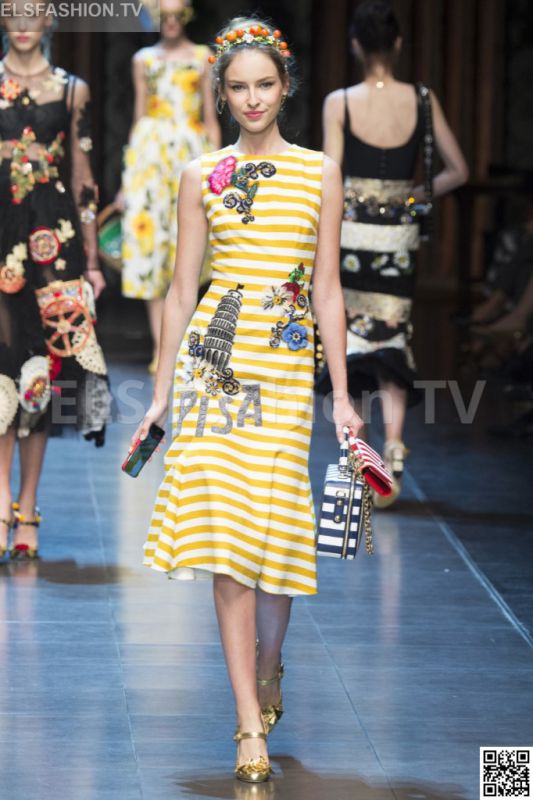 Dolce & Gabbana SS 2016 MFW access to view full gallery. #DolceandGabbana #MFW15
