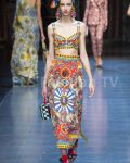 Dolce &amp; Gabbana SS 2016 MFW access to view full gallery. #DolceandGabbana #MFW15