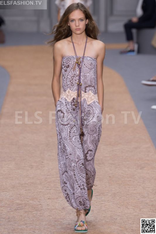 Chloe SS 2016 PFW access to view full gallery. #Chloe #PFW15