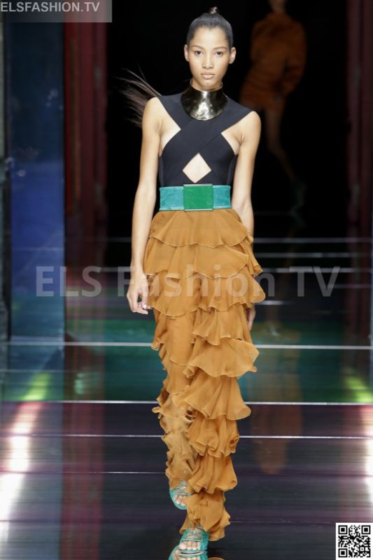 Balmain SS 2016 PFW access to view full gallery. #Balmain #PFW15