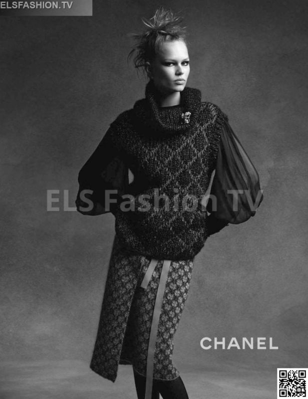 Chanel FWT 2016 - Models Anna Ewers Lindsay Uikson