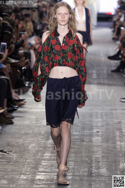 Alexander Wang SS 2017 NYFW access to view full gallery. #VictoriaBeckham #NYFW17