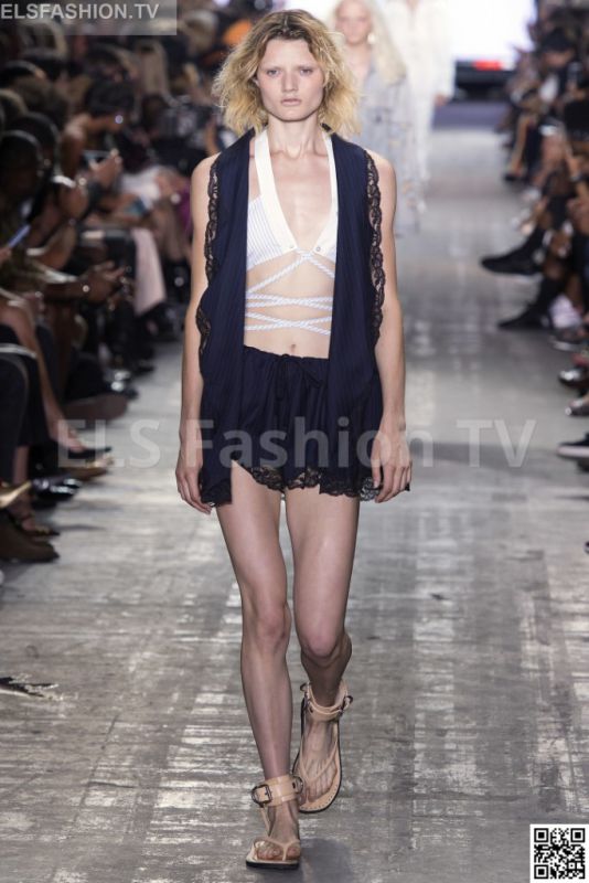 Alexander Wang SS 2017 NYFW access to view full gallery. #VictoriaBeckham #NYFW17