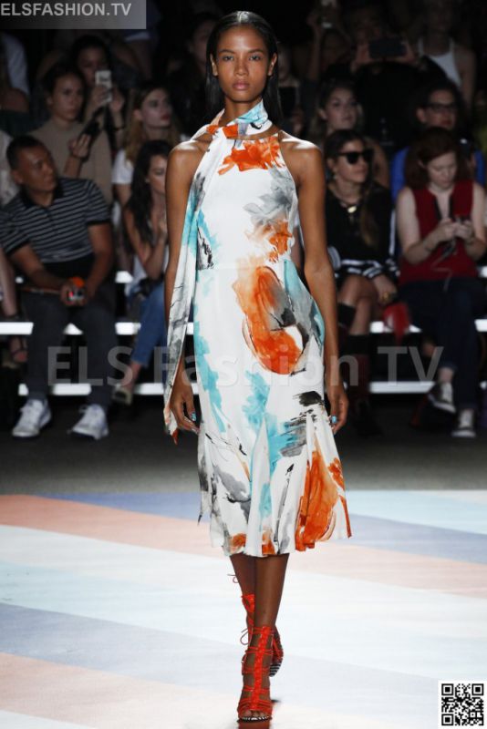 Christian Siriano SS 2017 NYFW access to view full gallery. #ChristianSiriano #NYFW17 Christian Siriano SS 2017 NYFW access to view full gallery. #ChristianSiriano #NYFW17