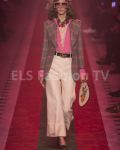 Gucci SS 2017 MFW access to view full gallery. #Gucci #MFW17