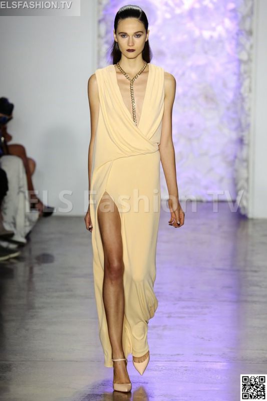 Cushnie et Ochs SS 2016 NYFW access to view full gallery. #nyfw15