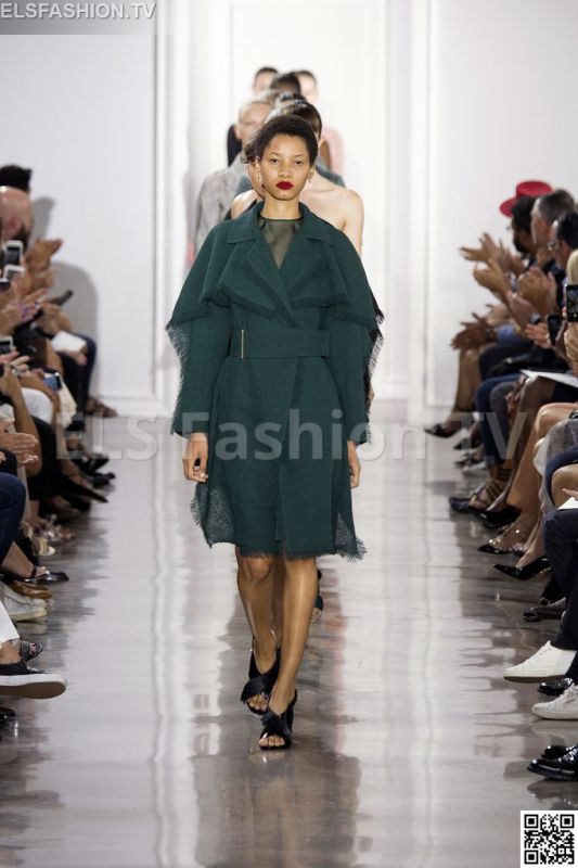 Jason Wu SS 2016 NYFW access to view full gallery. #jasonws #nyfw15 Jason Wu SS 2016 NYFW access to view full gallery. #jasonws #nyfw15