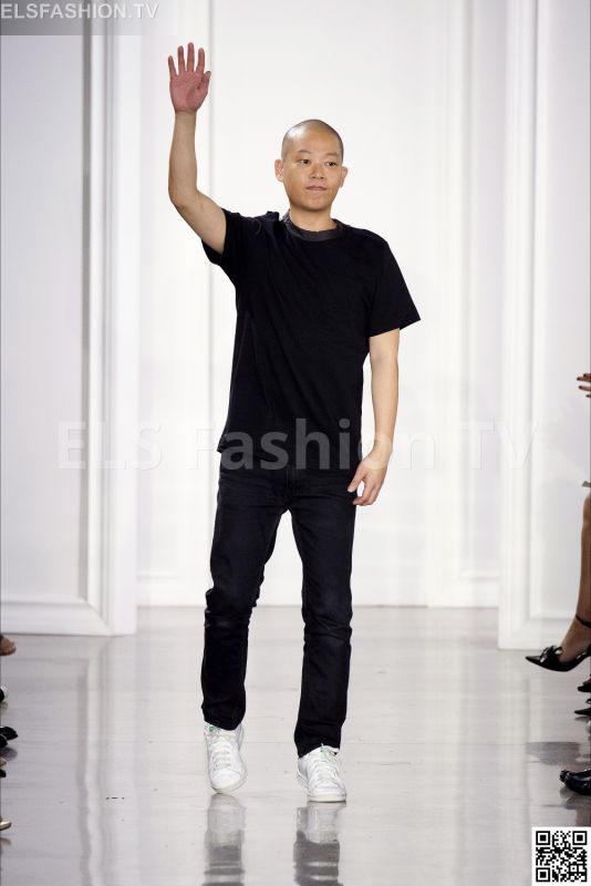 Jason Wu SS 2016 NYFW access to view full gallery. #jasonws #nyfw15 Jason Wu SS 2016 NYFW access to view full gallery. #jasonws #nyfw15