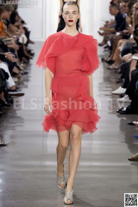 Jason Wu SS 2016 NYFW access to view full gallery. #jasonws #nyfw15 Jason Wu SS 2016 NYFW access to view full gallery. #jasonws #nyfw15