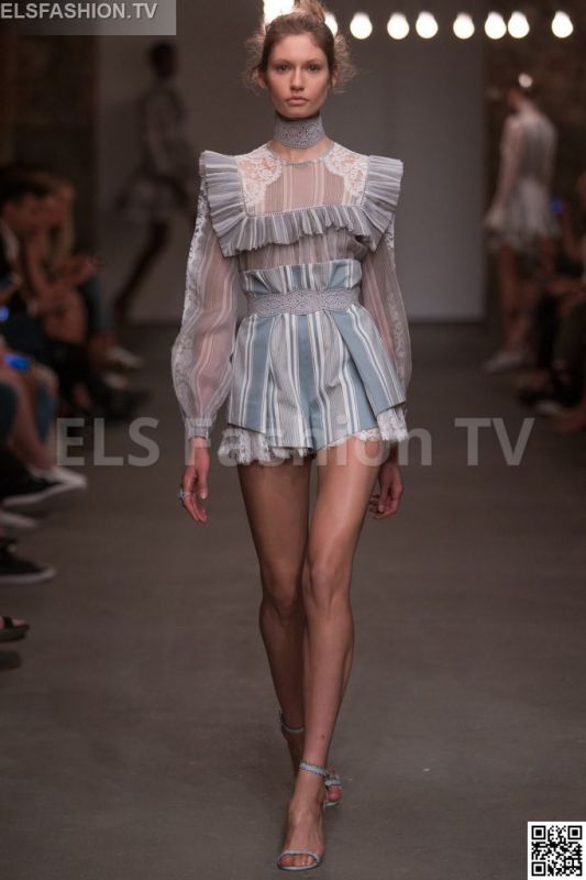Zimmermann SS 2016 NYFW access to view full gallery. #zimmermann #nyfw15 Zimmermann SS 2016 NYFW access to view full gallery. #zimmermann #nyfw15