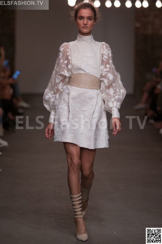 Zimmermann SS 2016 NYFW access to view full gallery. #zimmermann #nyfw15 Zimmermann SS 2016 NYFW access to view full gallery. #zimmermann #nyfw15