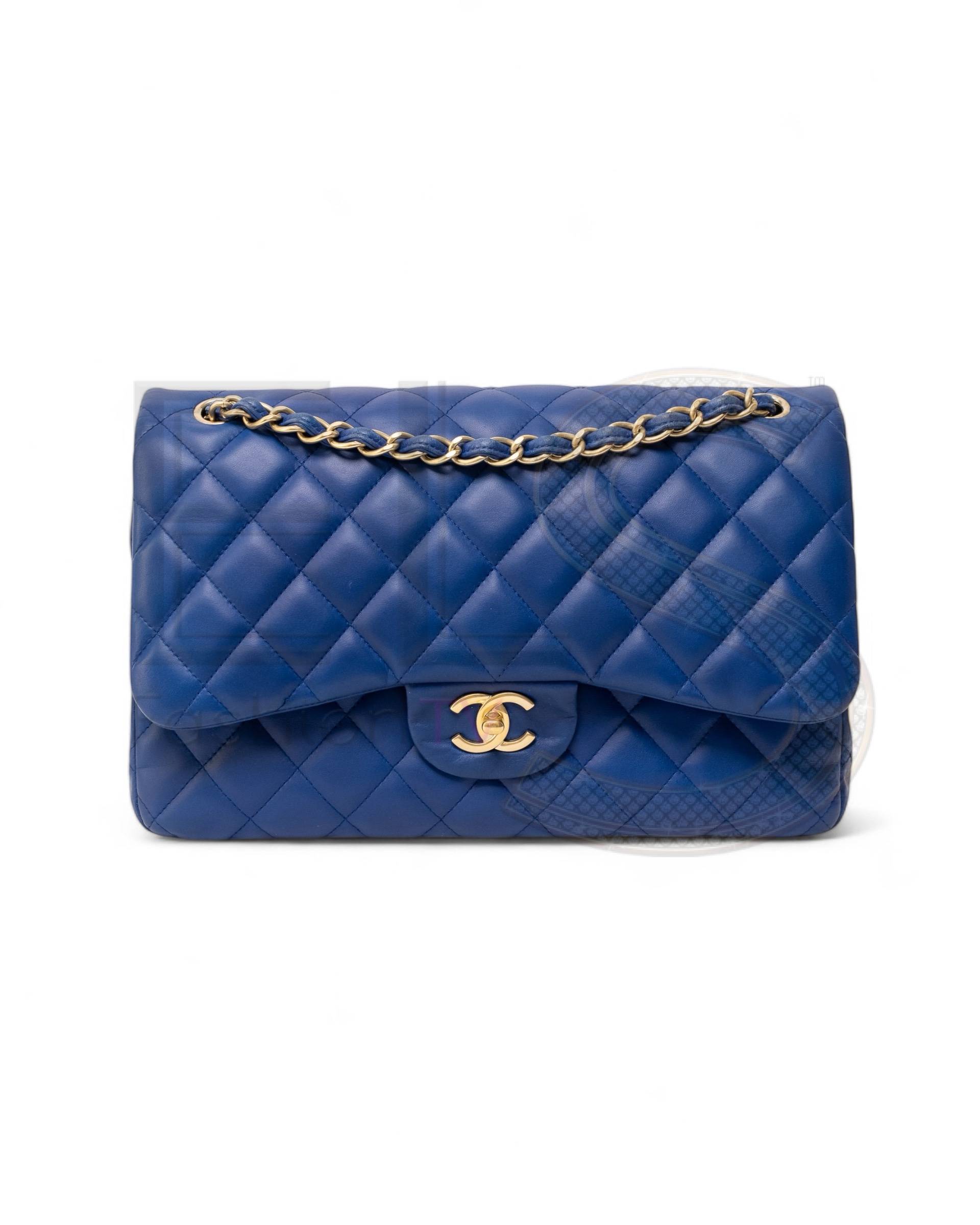 Chanel Jumbo Timeless Double-Flap Blue ELS Fashion TV