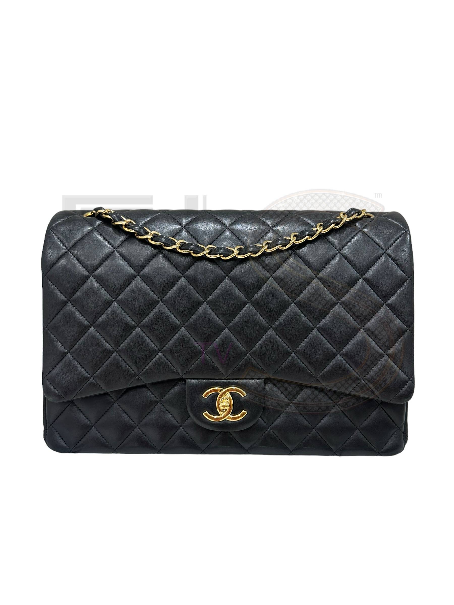Chanel Timeless Maxi Jumbo Smooth