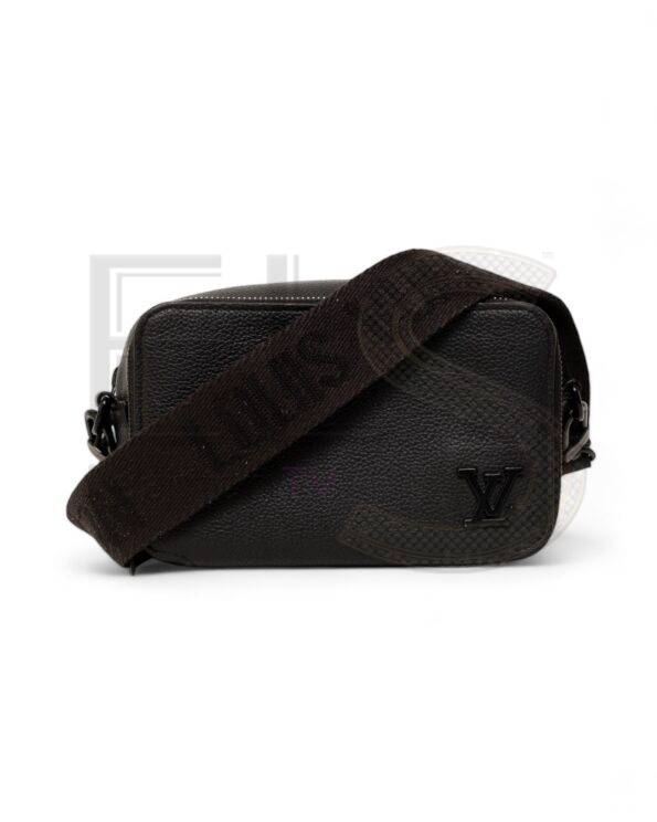 Louis Vuitton Clutch Alpha Black ELS Fashion TV