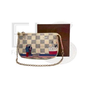 Louis Vuitton Mini Pochette Accessories Cruise Damier Azur ELS Fashion TV